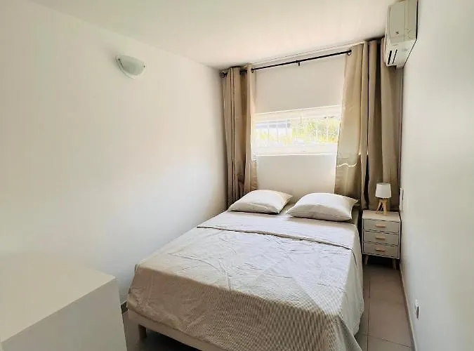 Les Mimosas Spa-jacuzzi Vila Saint-Raphaël